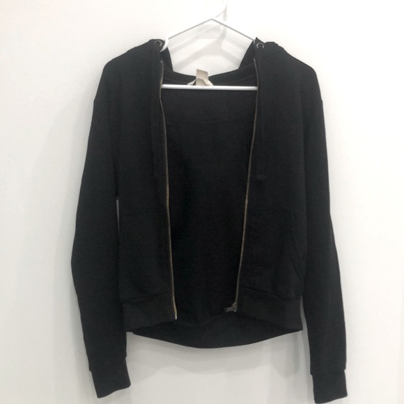 Basic black H&M xs sweater - Picture 2 of 3